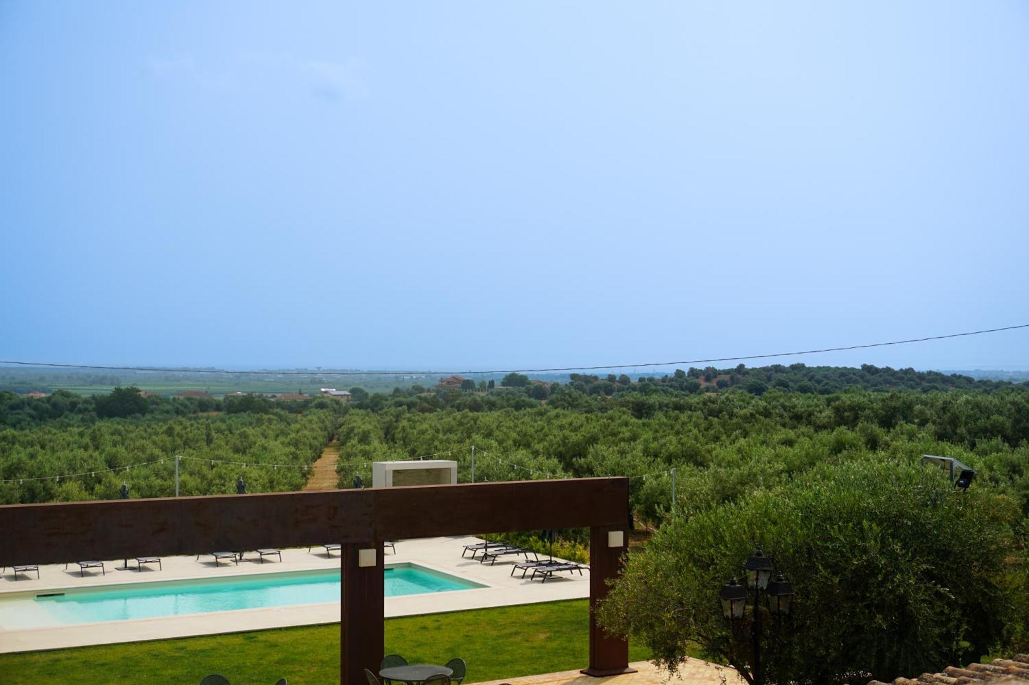 Agriturismo Casacchella มารีนา ดี ซีบารี ภายนอก รูปภาพ