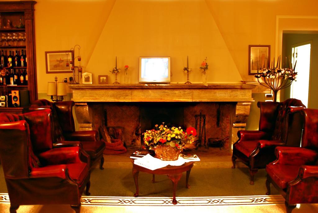 Agriturismo Casacchella มารีนา ดี ซีบารี ภายนอก รูปภาพ